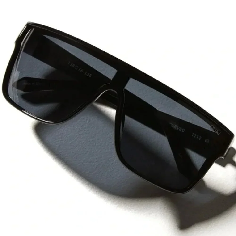 New Quay Australia Nightfall Curve Polarized Black Frame Large Sunglasses Unisex